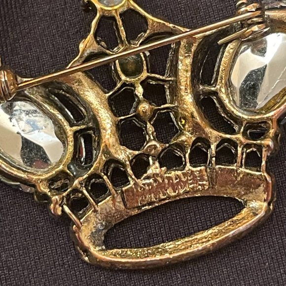 Vintage Crown Brooch - Picture 5 of 6